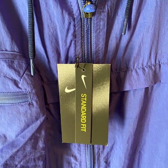 Men’s Nike Jacket - Picture 6 of 6